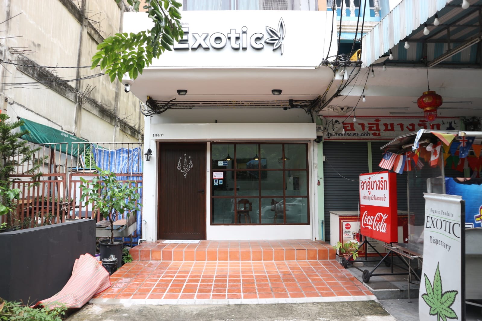 Exotic Dispensary Asiatique storefront